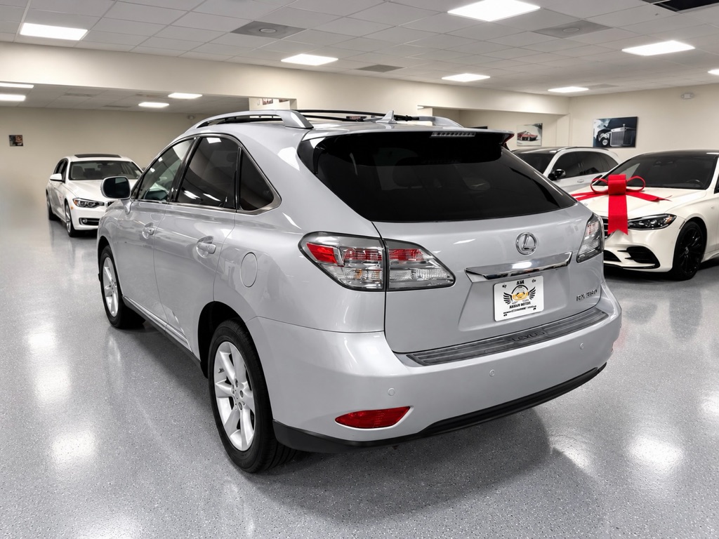 Photo 6 of this LEXUS RX 350