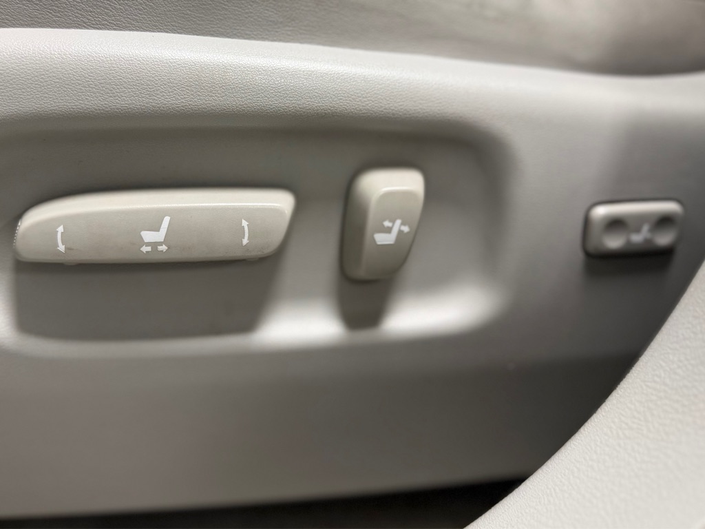 Photo 48 of this LEXUS RX 350