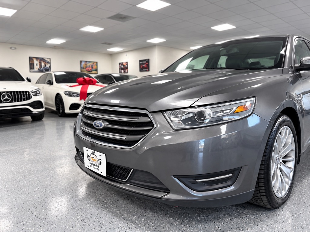 Photo 14 of this FORD TAURUS