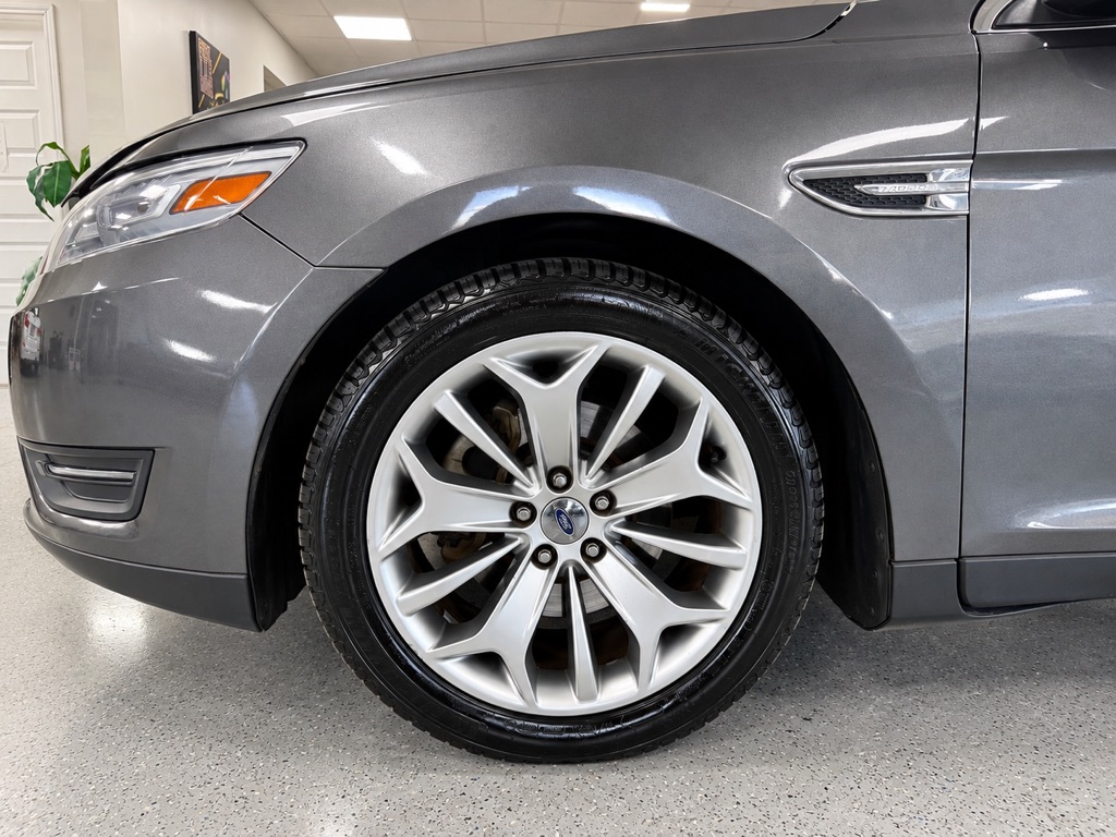 Photo 53 of this FORD TAURUS