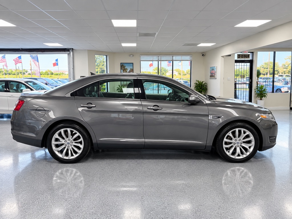 Photo 10 of this FORD TAURUS