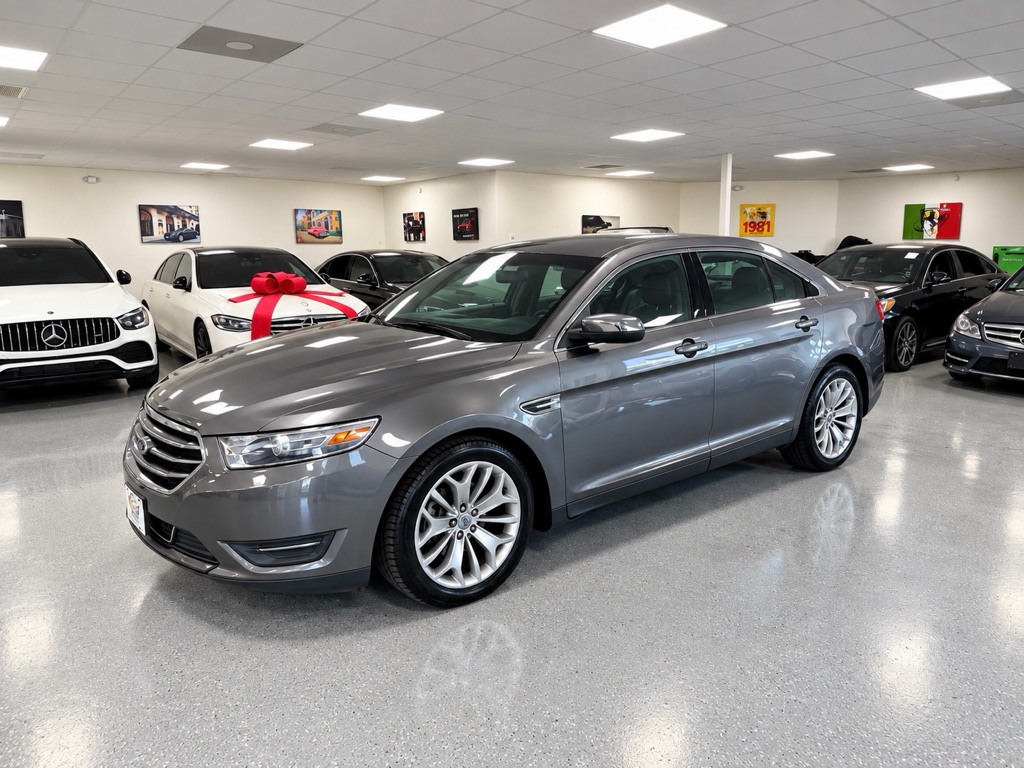 Photo 3 of this FORD TAURUS