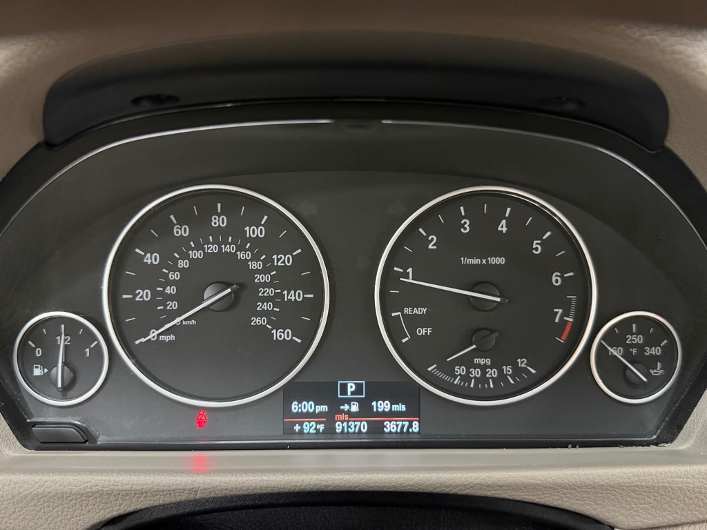 Photo 46 of this BMW 3 SERIES