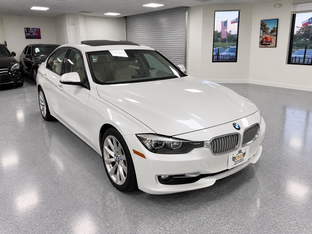 Photo 13 of this BMW 3 SERIES