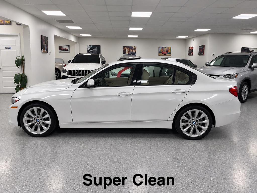 Photo 4 of this BMW 3 SERIES