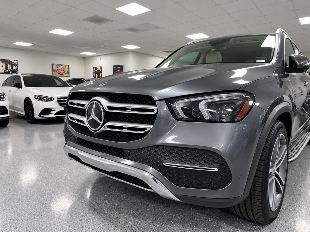 Photo 14 of this MERCEDES-BENZ GLE