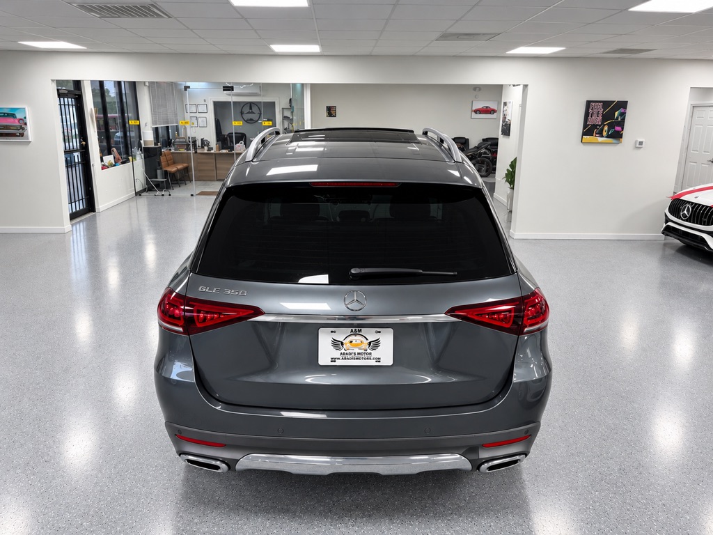 Photo 7 of this MERCEDES-BENZ GLE