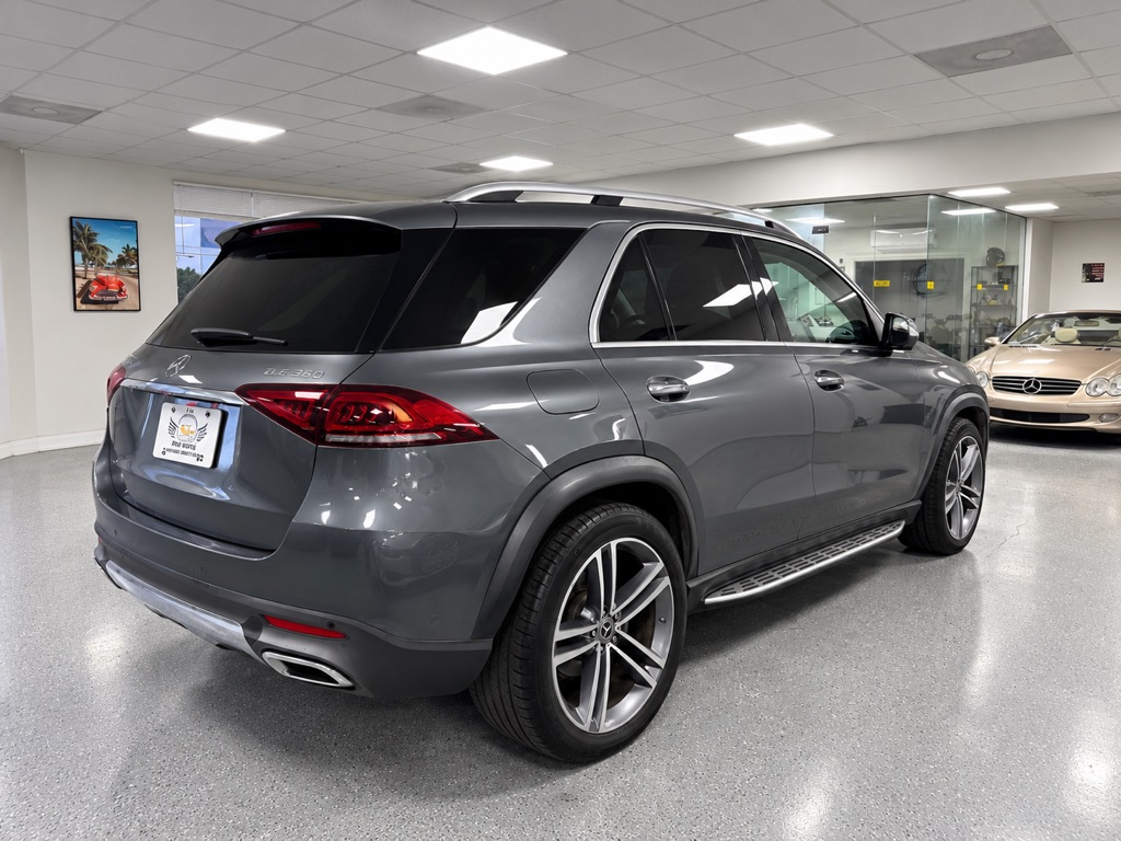 Photo 9 of this MERCEDES-BENZ GLE
