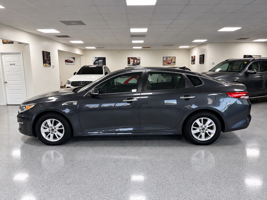 Photo 4 of this KIA OPTIMA