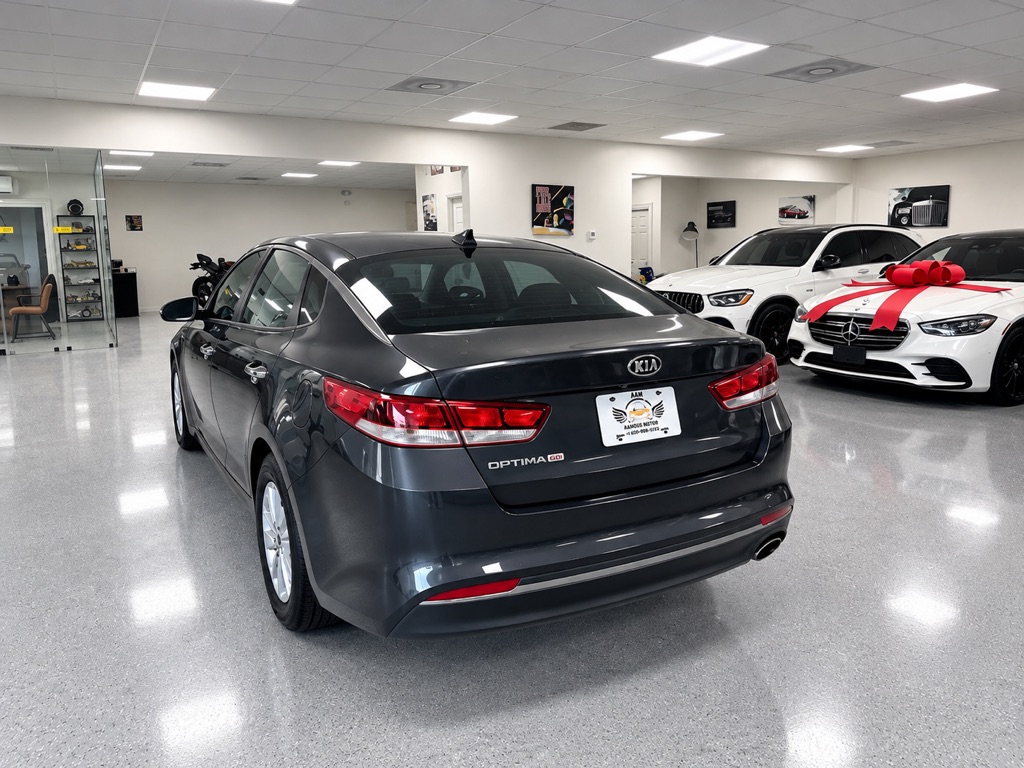 Photo 6 of this KIA OPTIMA