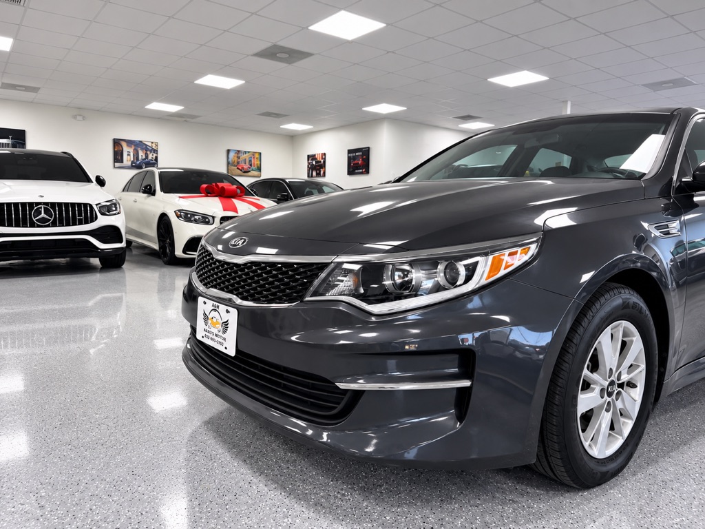Photo 15 of this KIA OPTIMA
