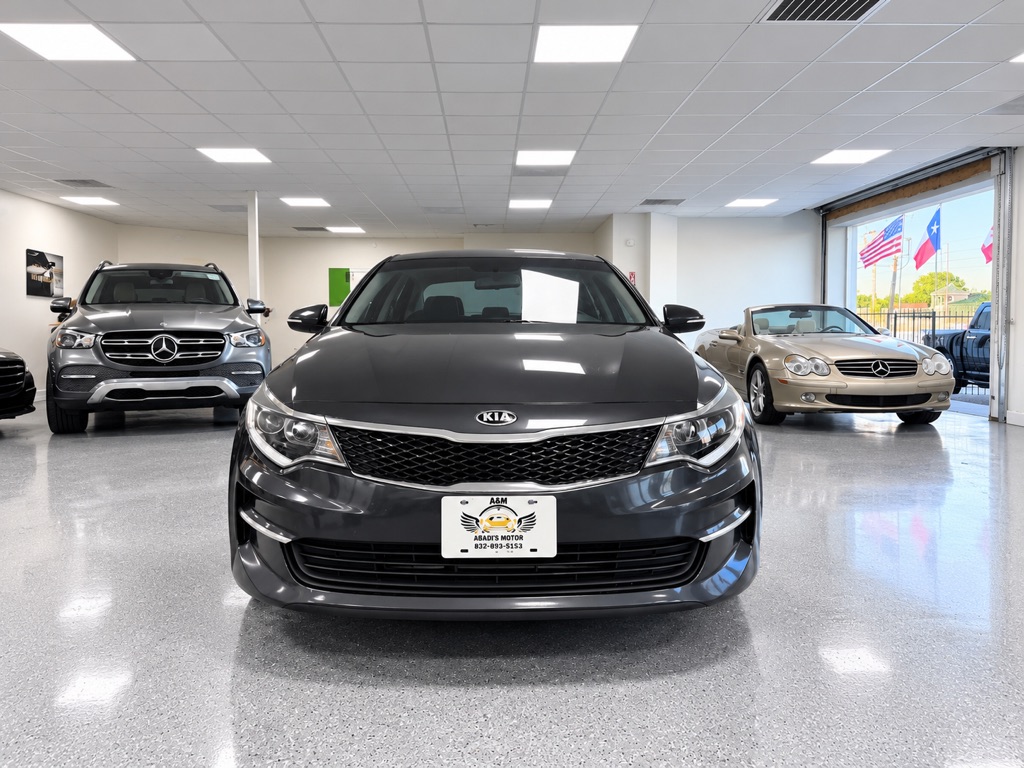 Photo 13 of this KIA OPTIMA