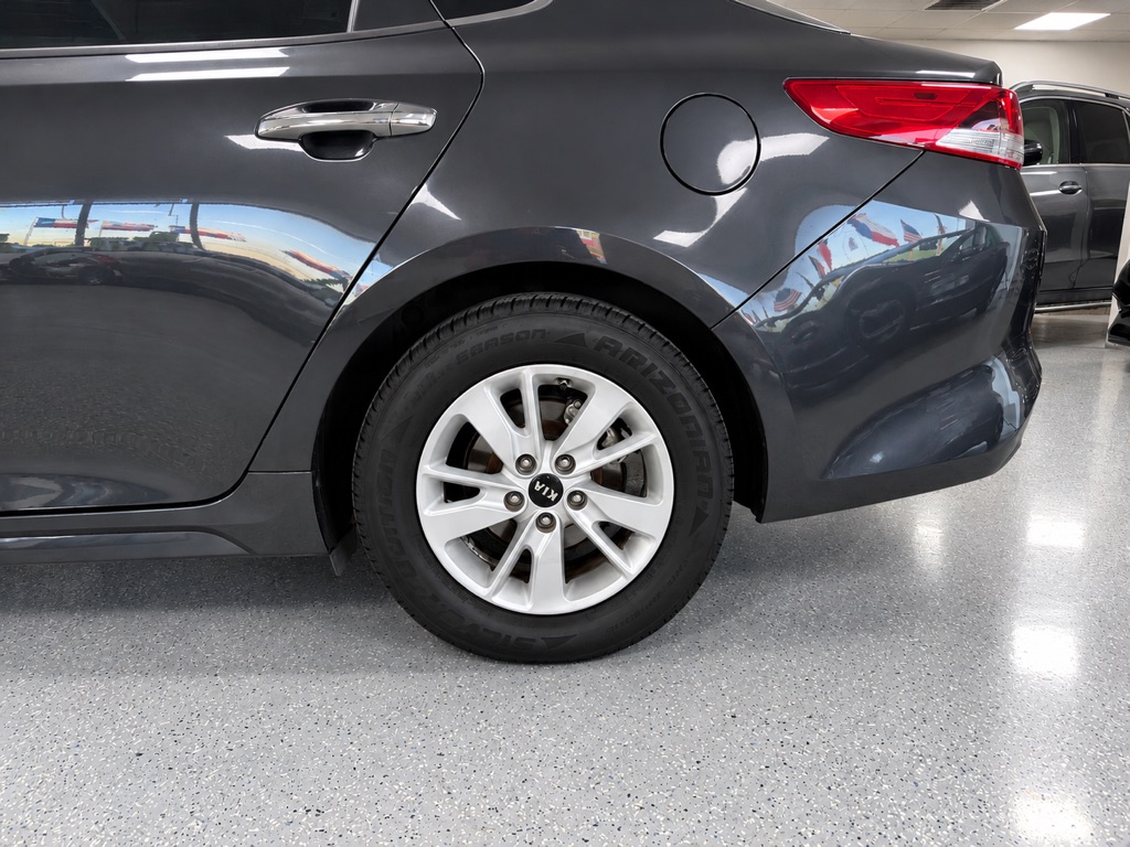 Photo 46 of this KIA OPTIMA
