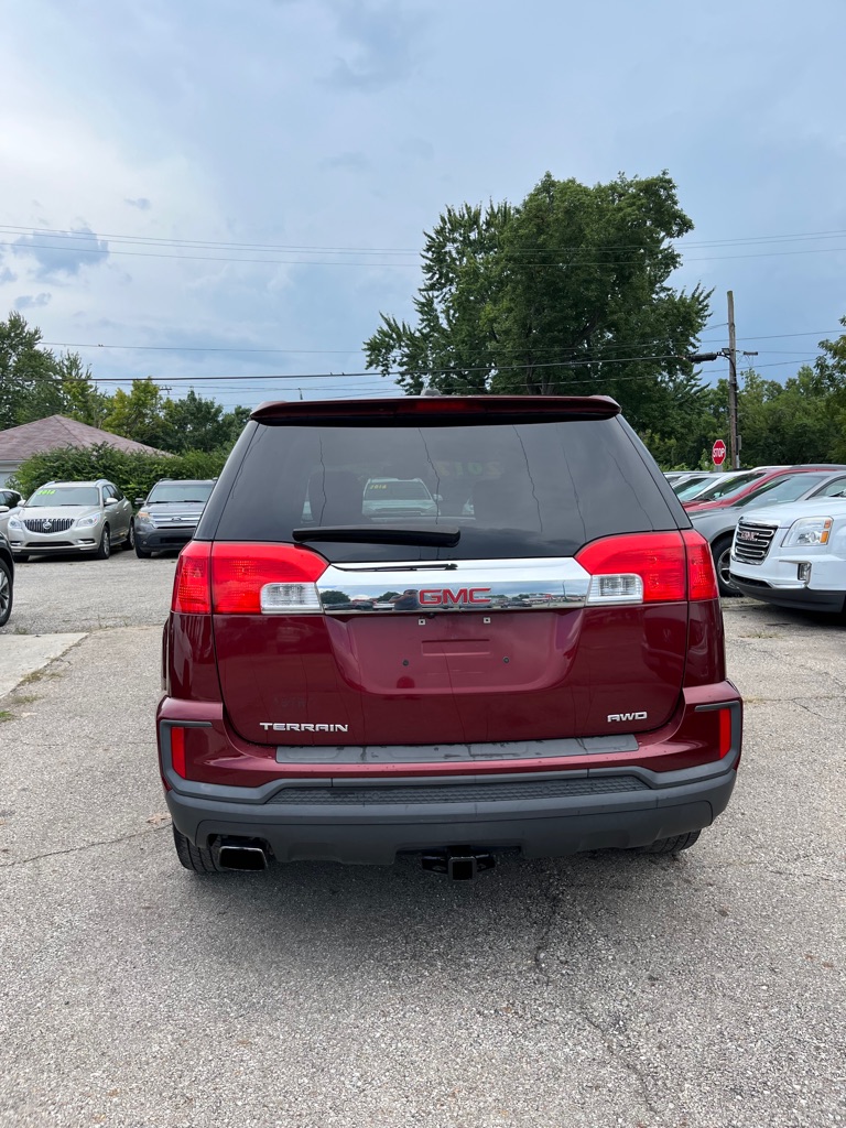 Photo 5 of this GMC TERRAIN