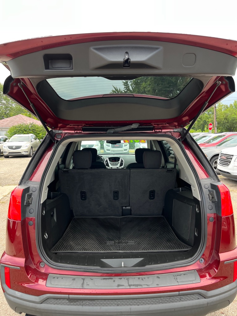 Photo 10 of this GMC TERRAIN