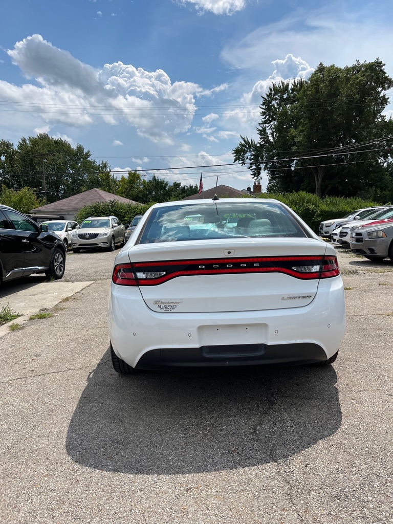 Photo 5 of this DODGE DART