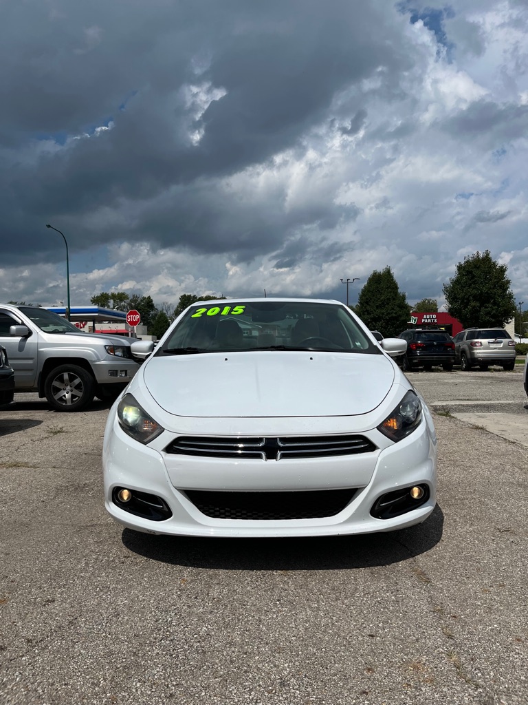 Photo 2 of this DODGE DART