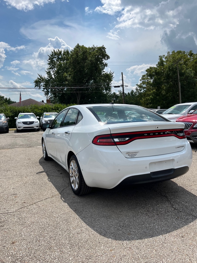 Photo 4 of this DODGE DART