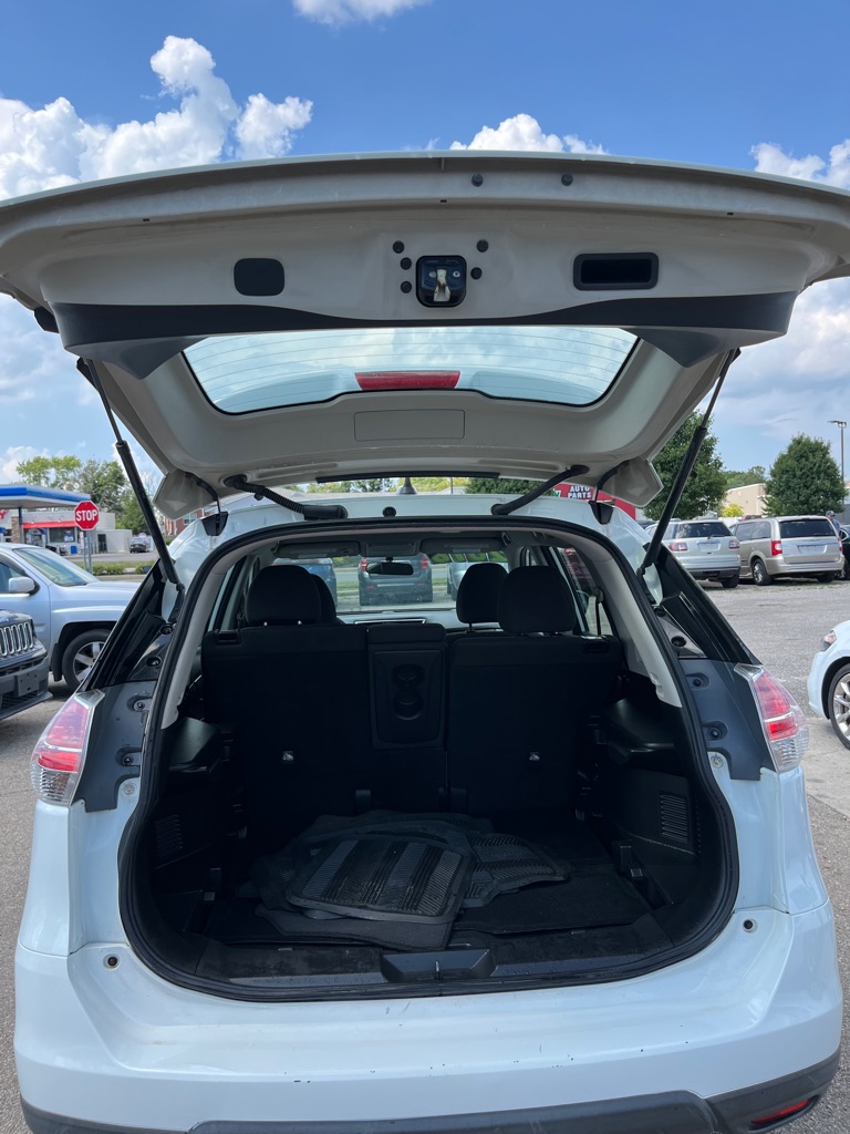 Photo 11 of this NISSAN ROGUE