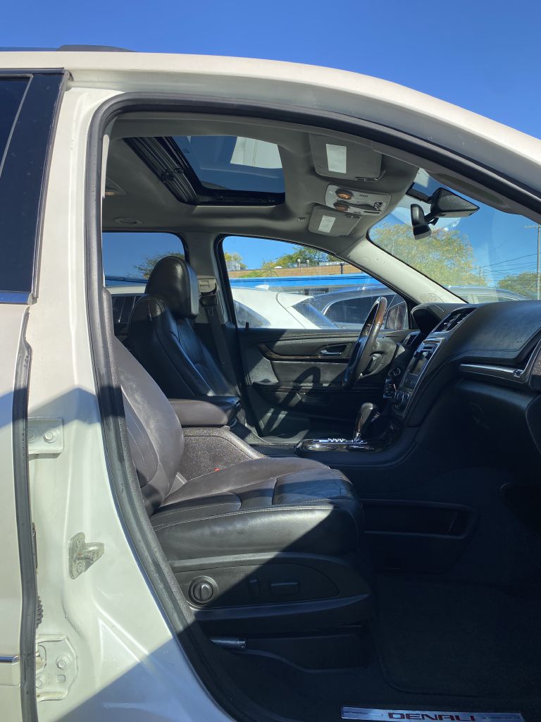 Photo 6 of this GMC ACADIA
