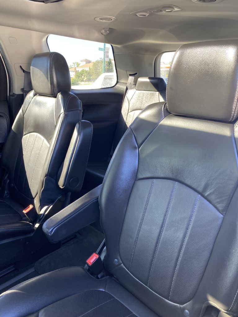 Photo 10 of this GMC ACADIA