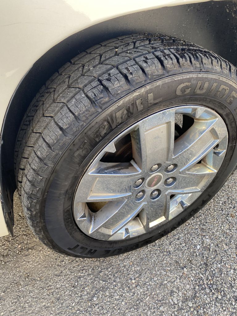 Photo 13 of this GMC ACADIA