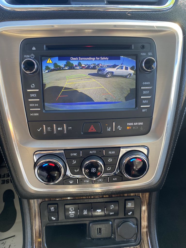 Photo 17 of this GMC ACADIA