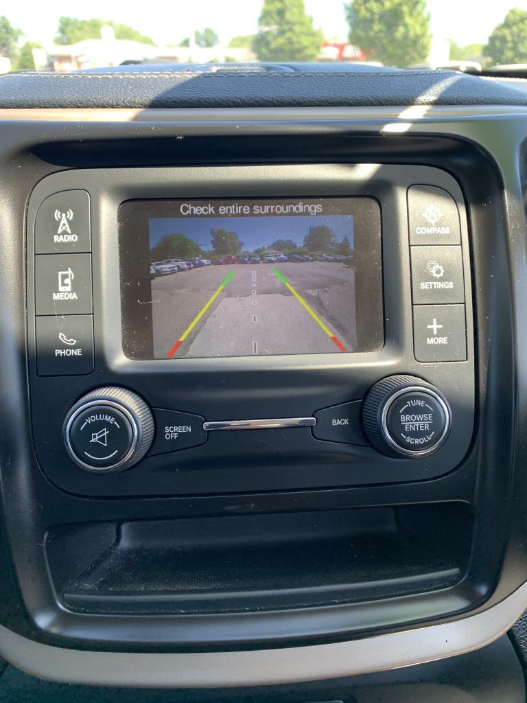 Photo 19 of this JEEP CHEROKEE