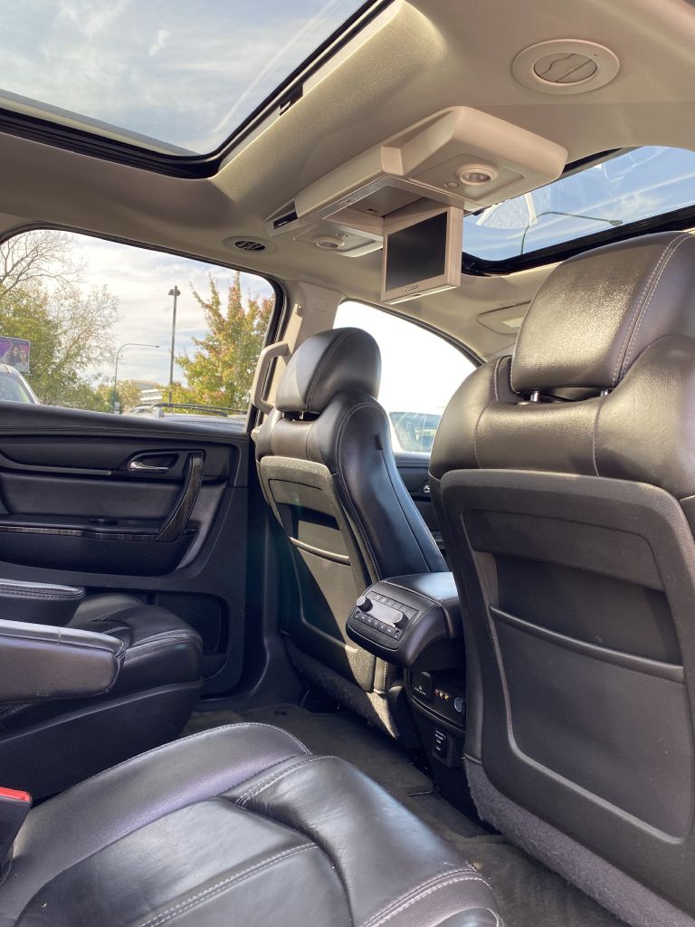 Photo 9 of this GMC ACADIA