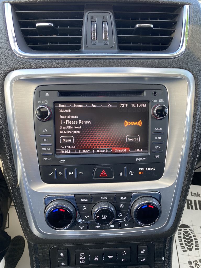 Photo 16 of this GMC ACADIA