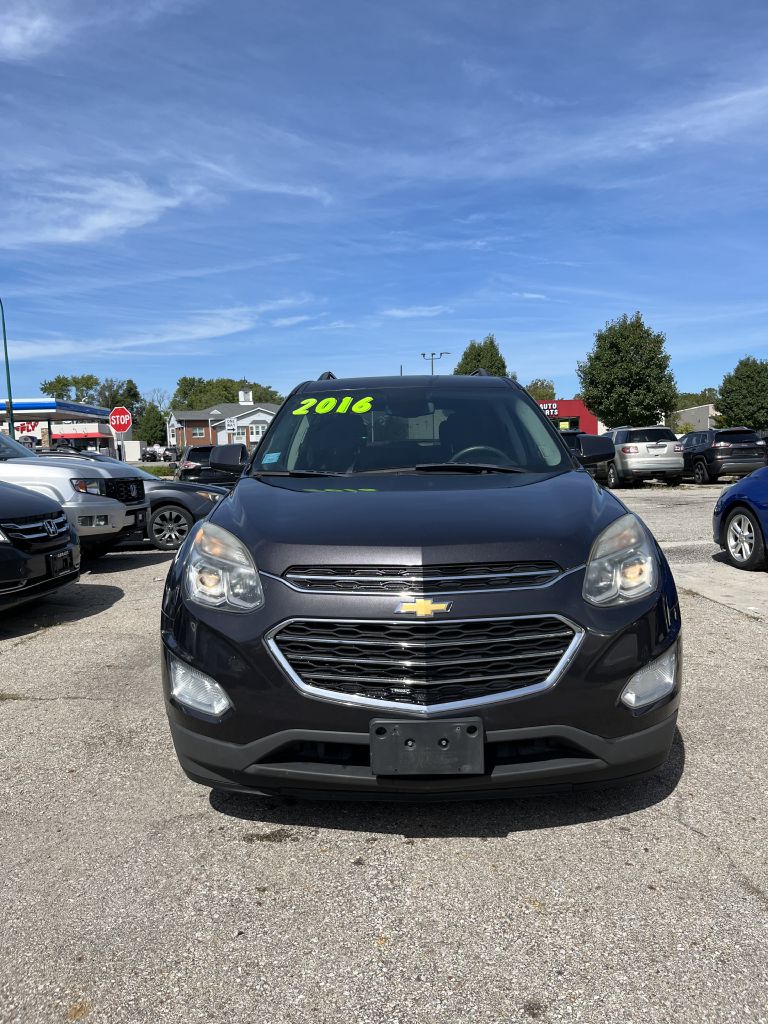 Photo 2 of this CHEVROLET EQUINOX