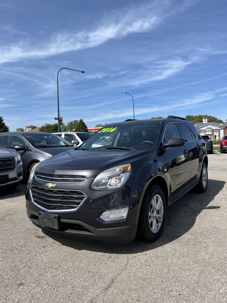 Photo 3 of this CHEVROLET EQUINOX