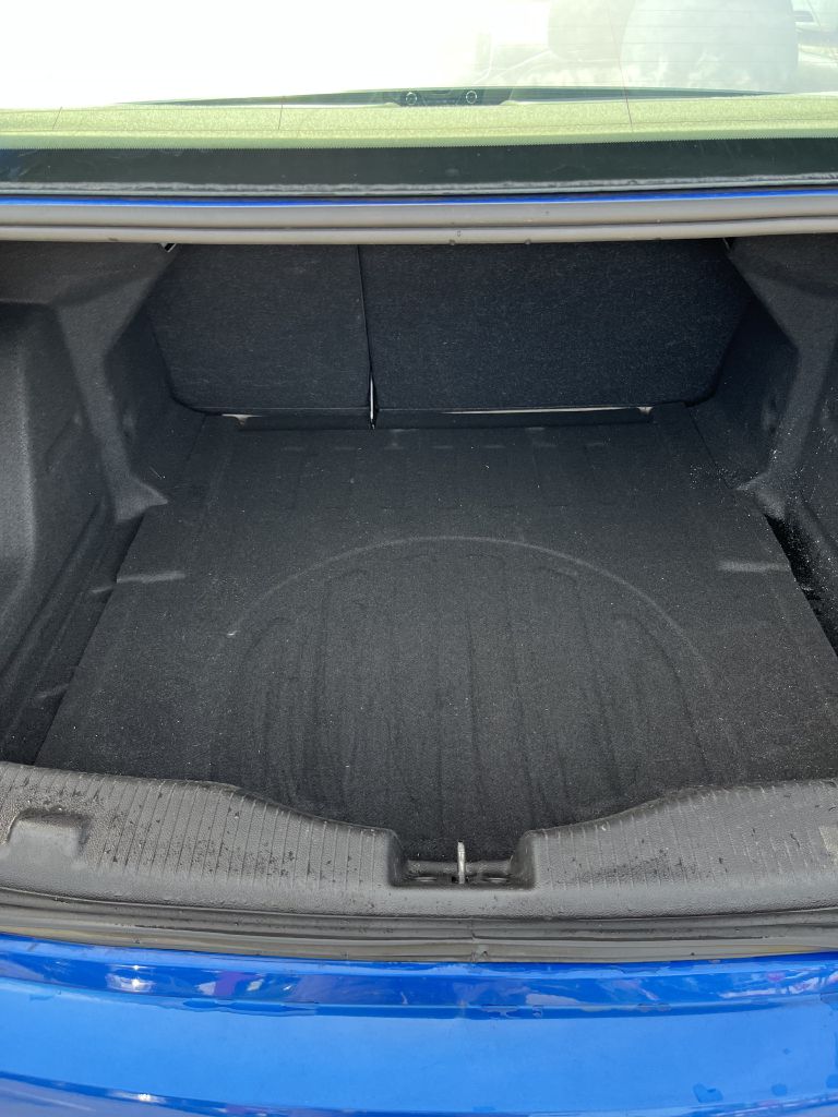 Photo 10 of this CHEVROLET CRUZE