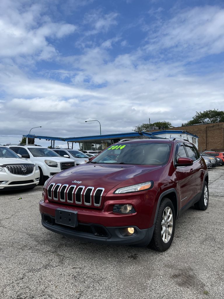 Photo 3 of this JEEP CHEROKEE