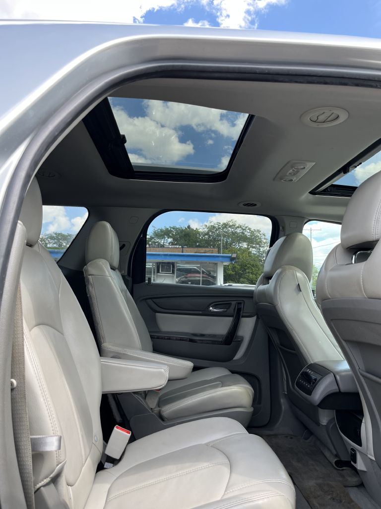 Photo 8 of this GMC ACADIA