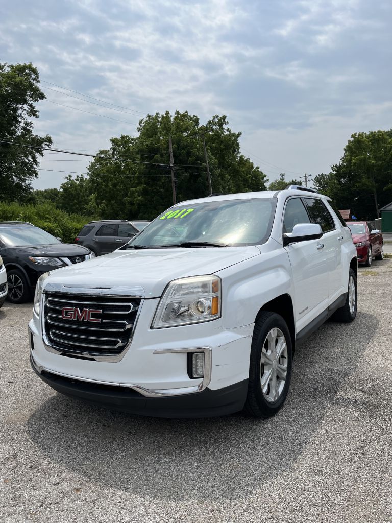 Photo 3 of this GMC TERRAIN