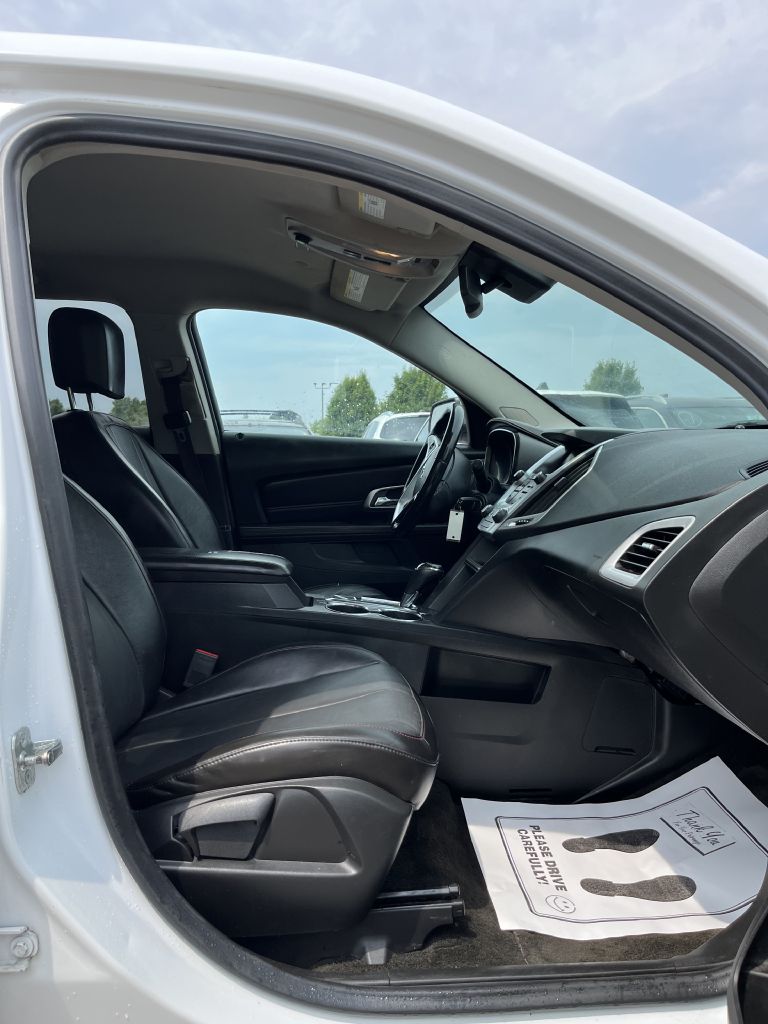 Photo 7 of this GMC TERRAIN
