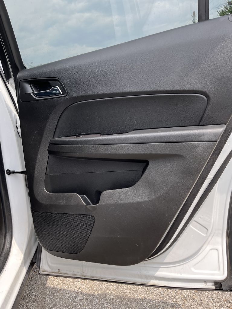 Photo 10 of this GMC TERRAIN