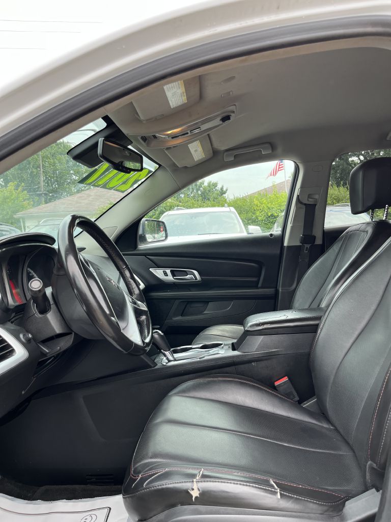 Photo 14 of this GMC TERRAIN