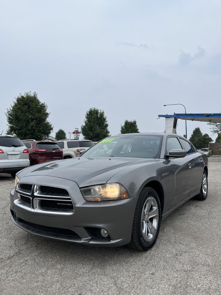 Photo 2 of this DODGE CHARGER