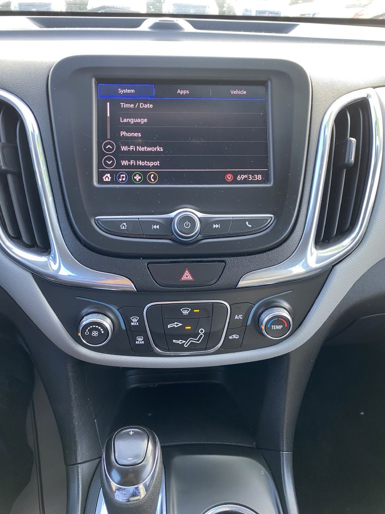 Photo 16 of this CHEVROLET EQUINOX