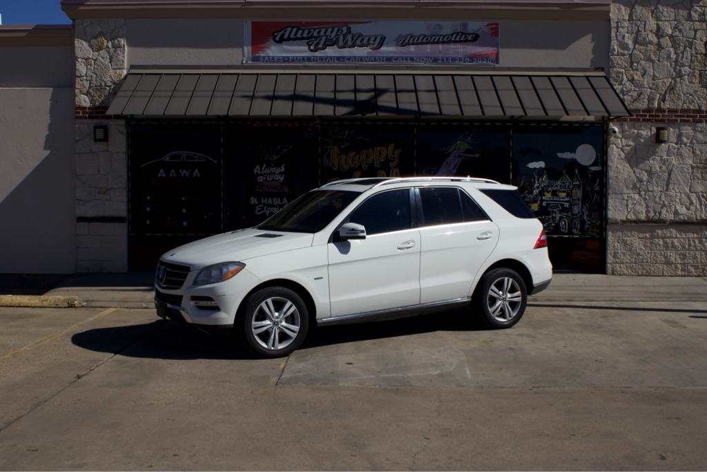2012 Mercedes-Benz M-Class ML350 4MATIC's photo