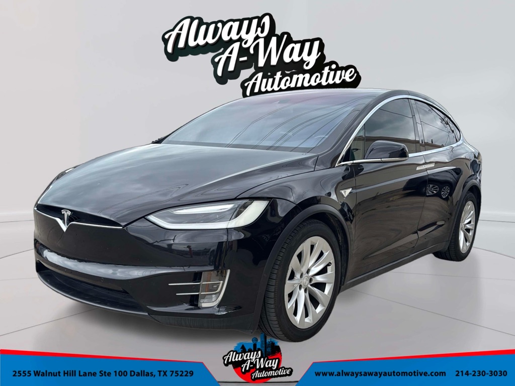 2016 Tesla Model X's photo