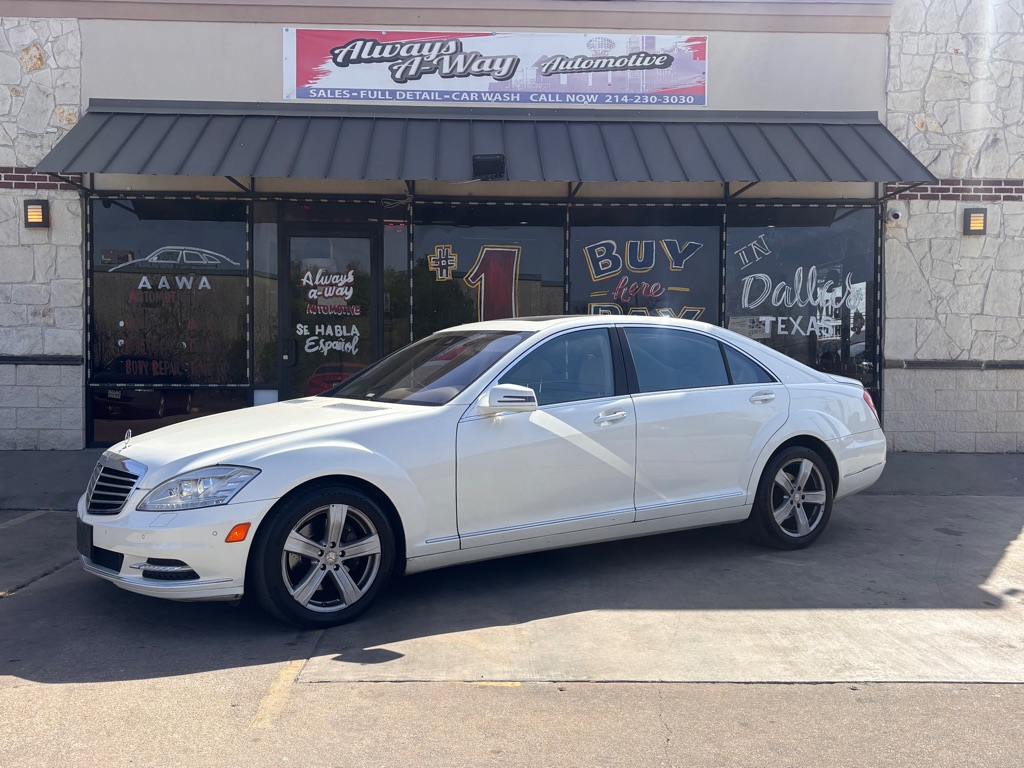 2010 Mercedes-Benz S-Class S550's photo