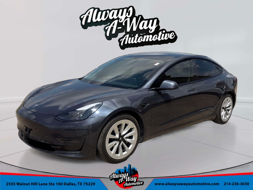 2021 Tesla Model 3 Standard Range Plus's photo