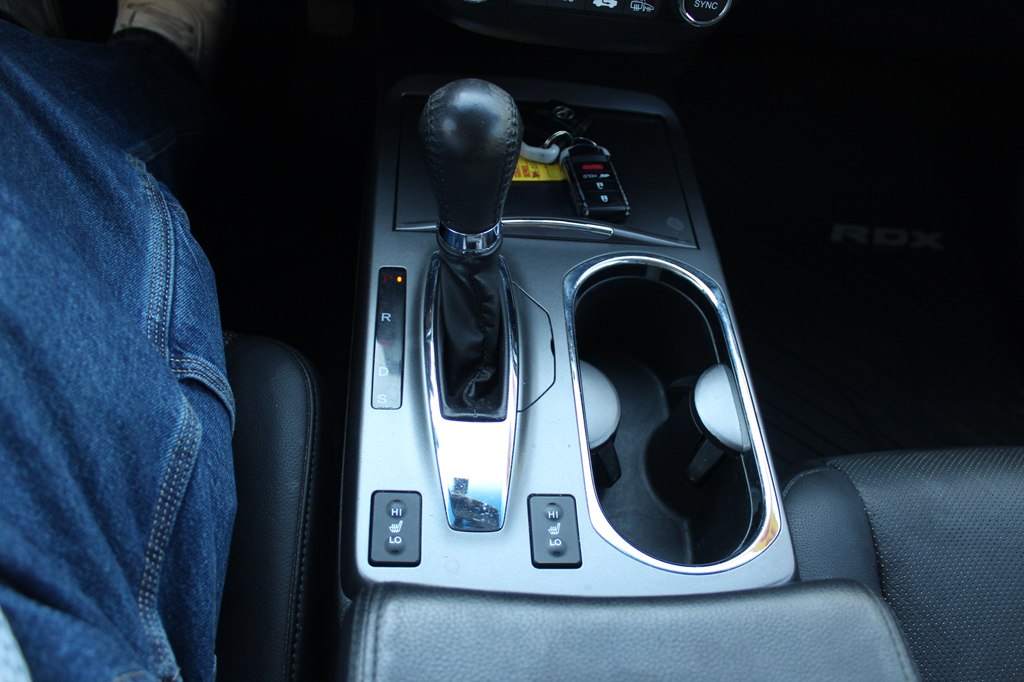 Photo 41 of this ACURA RDX