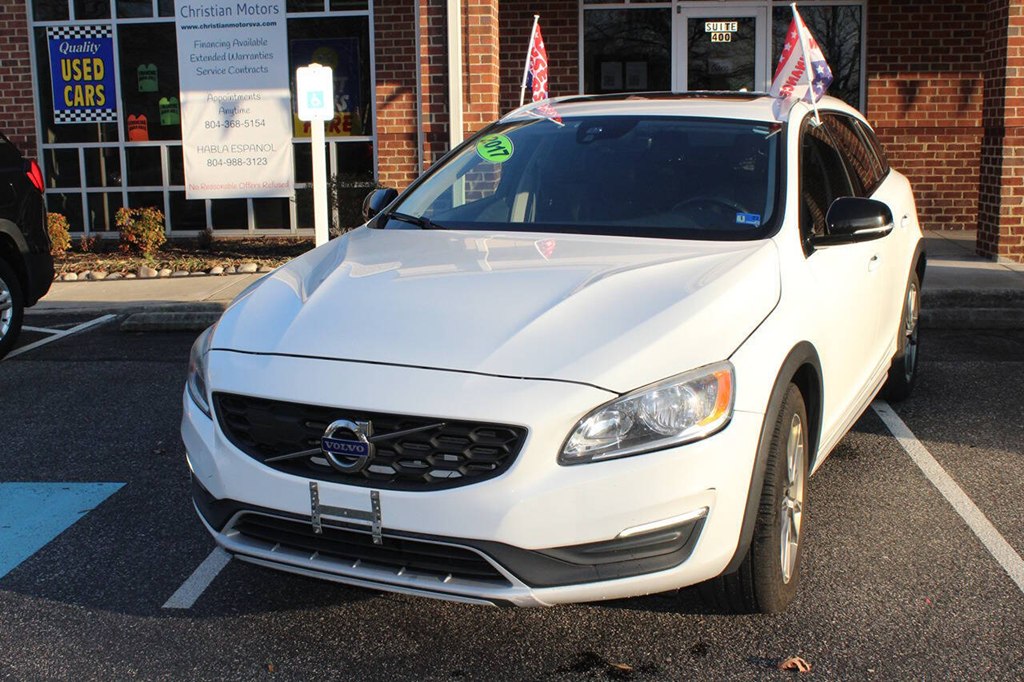2017 VOLVO V60 CROSS COUNT