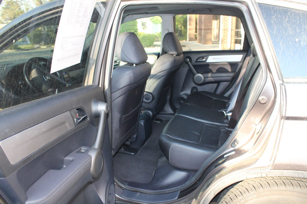 Photo 8 of this HONDA CR-V