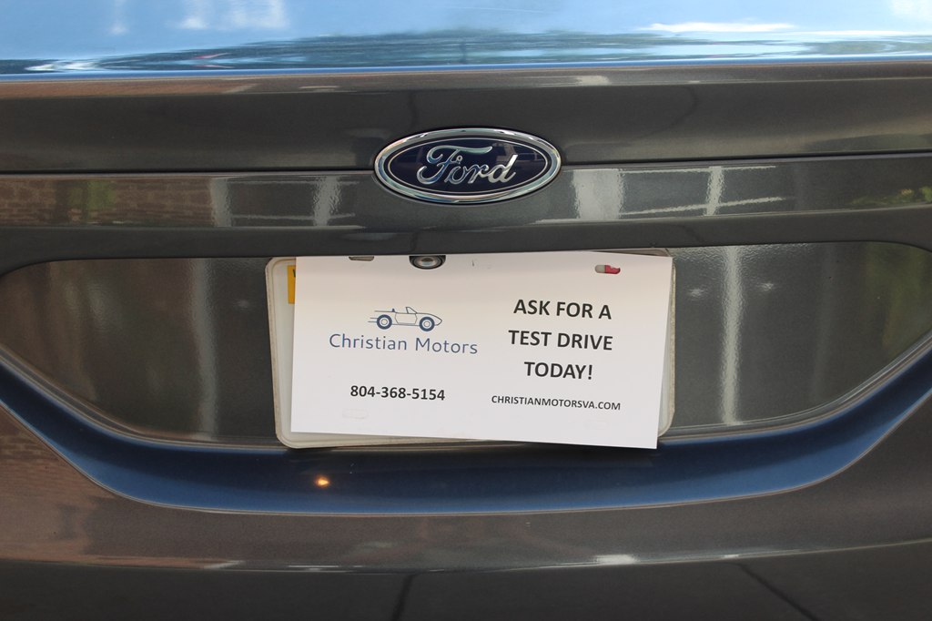 Photo 20 of this FORD FUSION