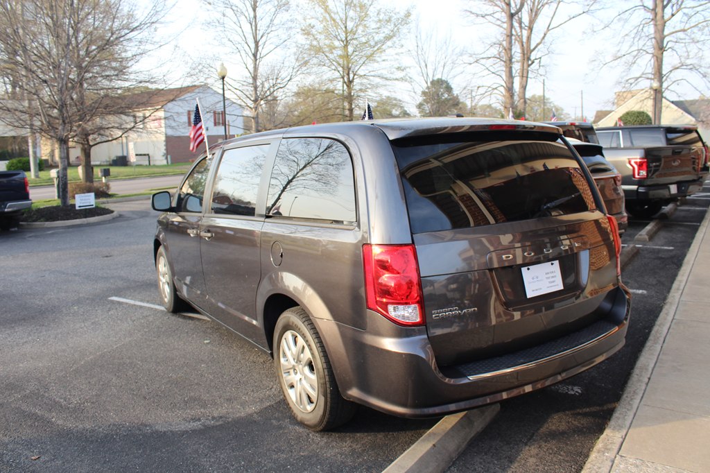 Photo 3 of this DODGE GRAND CARAVAN